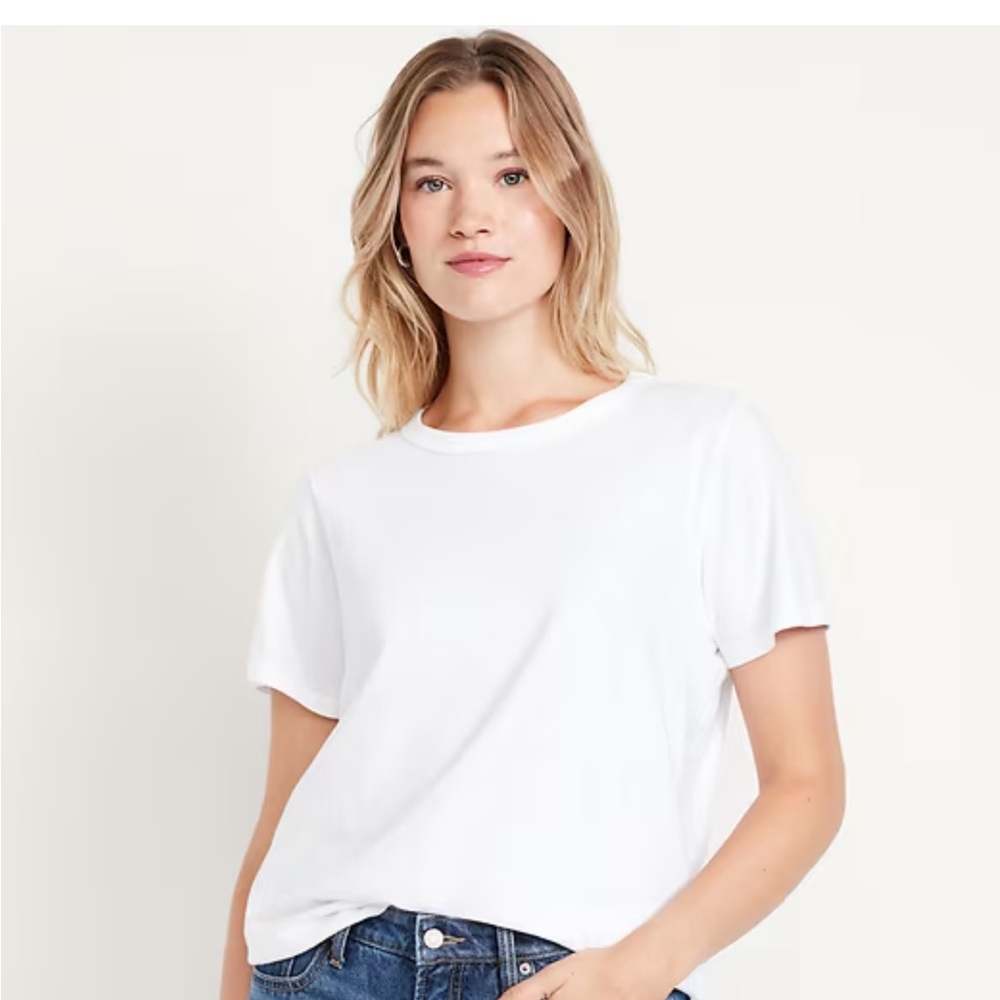 Five Old Navy Crisp White Short Sleeve Tees 5/$12